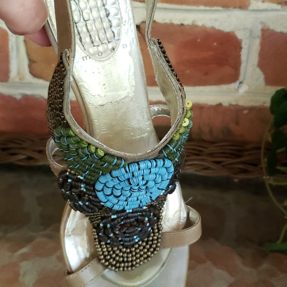 Pelle Moda Beaded Back Zip Stacked Heel Sandals 7M - Picture 5 of 8